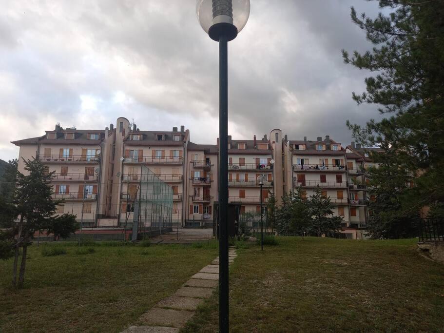 Casa Vacanza Petrari Residence Alt Air Ovindoli Buitenkant foto